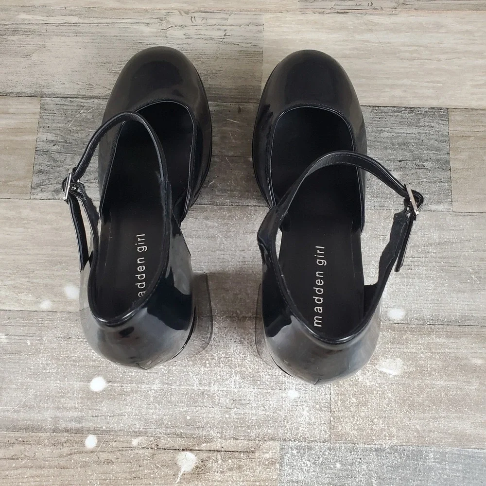 Madden Girl worn 1x